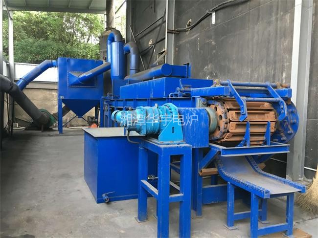 日產（20小時）80噸鉛錠生產線調試成功