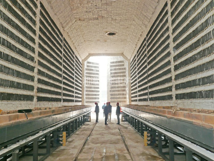 大型臺(tái)車爐