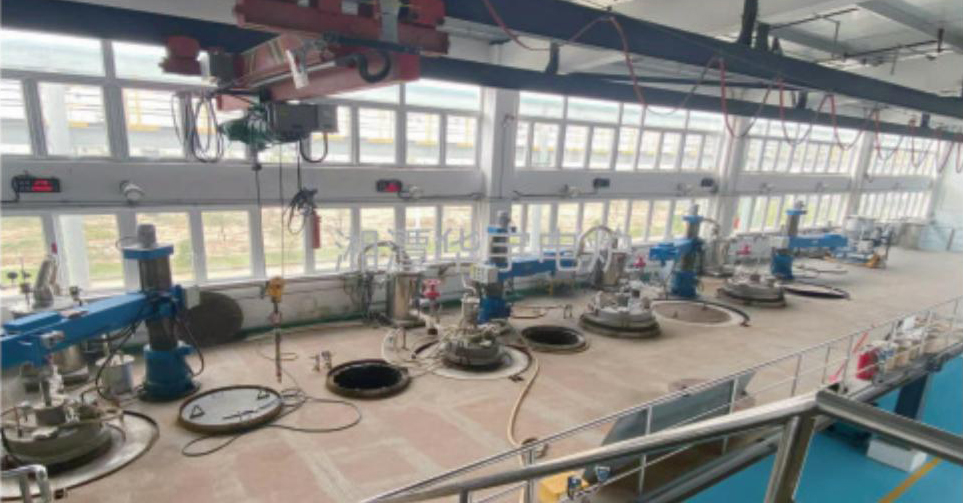 鈉還原爐及攪拌機